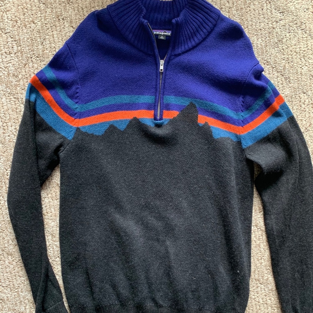 Patagonia men’s sweater